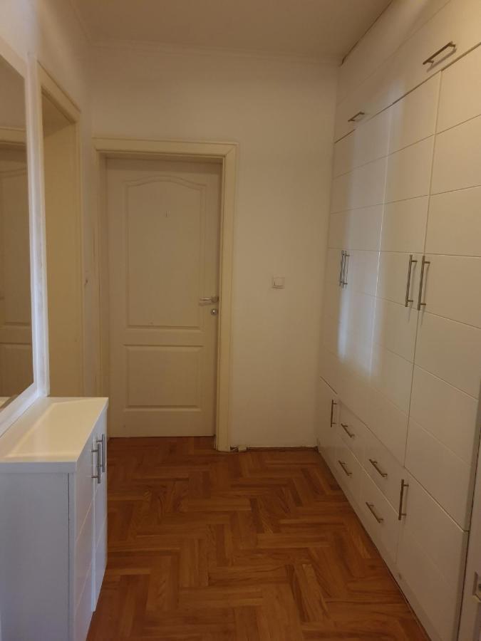 Apartman Mirage スレムスカ・ミトロヴィツァ エクステリア 写真